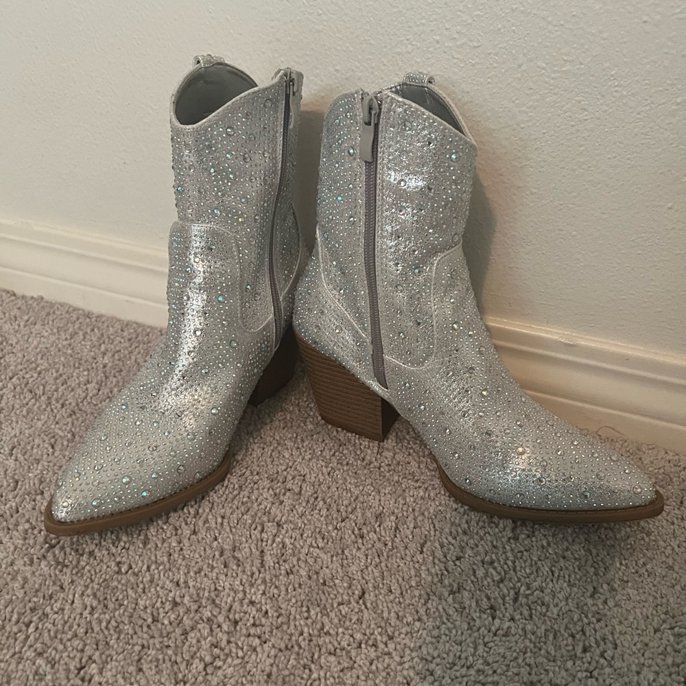 SHEIN Sparkling Silver Ankle Booties
